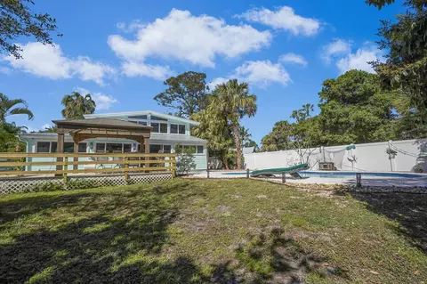925 SW Rustic Cir, Stuart, FL 34997 photo 8