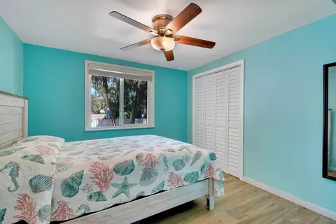 925 SW Rustic Cir, Stuart, FL 34997 photo 32