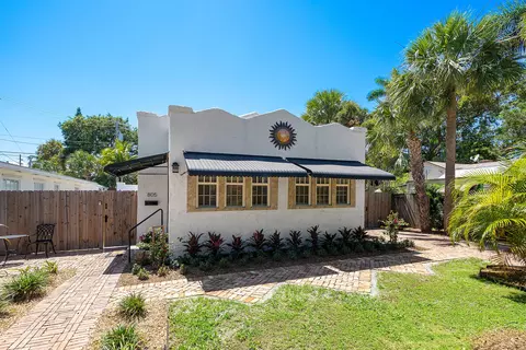805 N Lakeside Dr, FL 33460