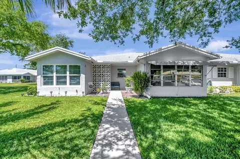 14580 Canalview Dr #B, Delray Beach, FL 33484