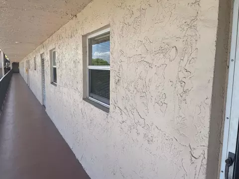 711 Lori Dr #302, Palm Springs, FL 33461