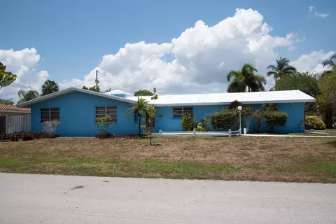 4017 NE 18th Ave, Oakland Park, FL 33334