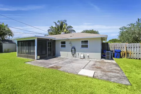1509 Venus Ave, Jupiter, FL 33469 photo 31