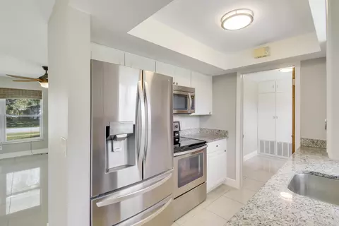 1509 Venus Ave, Jupiter, FL 33469 photo 15