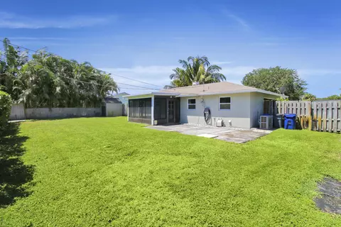 1509 Venus Ave, Jupiter, FL 33469 photo 32