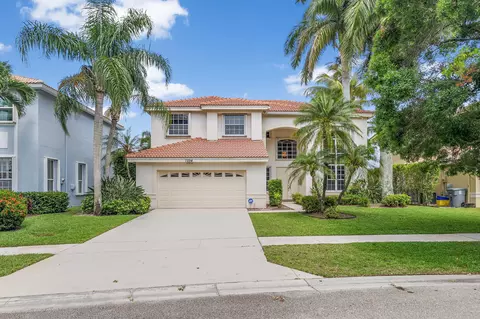 7594 Hollington Pl, Lake Worth, FL 33467