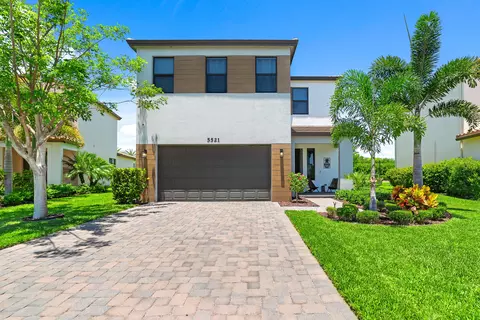 5521 Starfish Rd, Loxahatchee, FL 33470