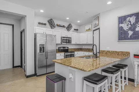 3051 SW Otter Ln, Stuart, FL 34997 photo 4