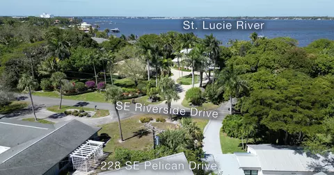 228 SE Pelican Dr, Stuart, FL 34996 photo 4