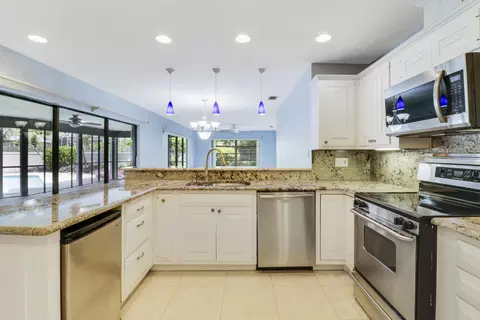 316 River Dr, Tequesta, FL 33469 photo 12