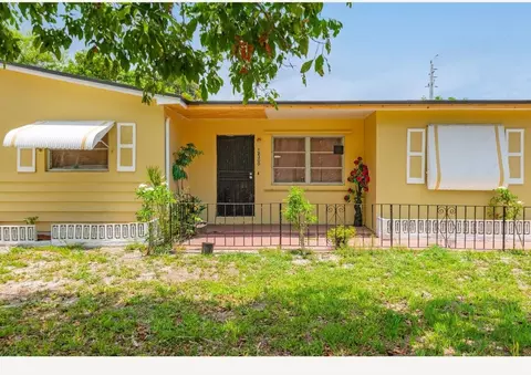 12300 NW 12th Ave, North Miami, FL 33168
