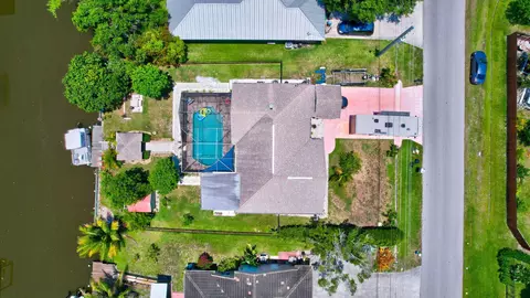197 NE Sagamore Ter, Port St Lucie, FL 34953