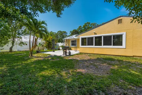 4331 SE Dixie Ross St, Stuart, FL 34997 photo 27