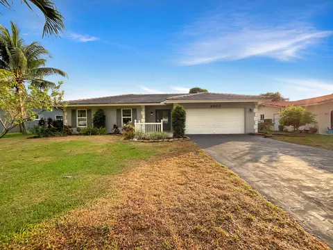 3800 NW 108th Dr, Coral Springs, FL 33065