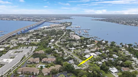 804 NW North River Dr, Stuart, FL 34994 photo 45