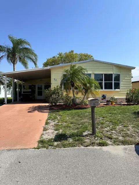 34 Ipanema Way, Fort Pierce, FL 34951