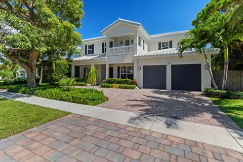 375 NE 7th St, Boca Raton, FL 33432
