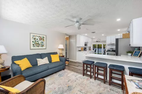 140 SW Hideaway Pl, Stuart, FL 34994 photo 4