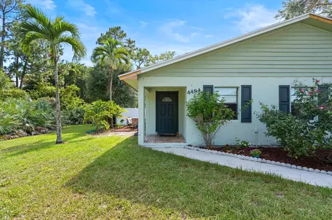 4484 Walden Cir, Lake Worth, FL 33463