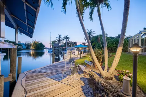 1686 NW Harbor Pl, Stuart, FL 34994 photo 33