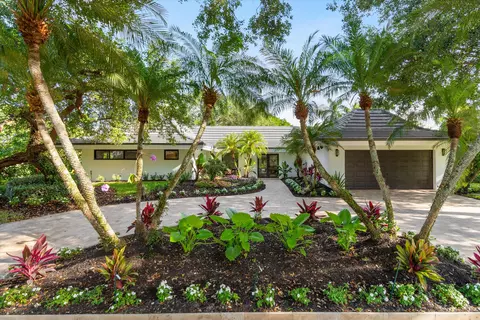 2824 Banyan Boulevard Cir NW, Boca Raton, FL 33431