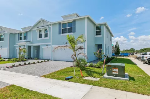 423 Salisbury Cir #LOT 31, Fort Pierce, FL 34982