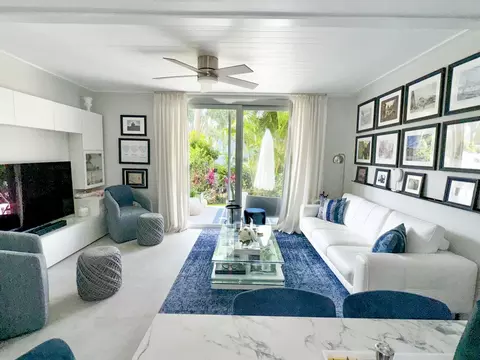 1086 E Jeffery St, Boca Raton, FL 33487