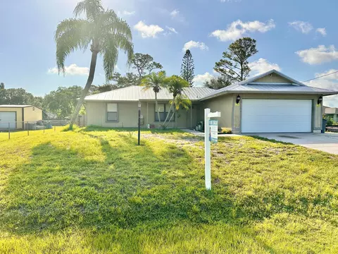 5802 Tangelo Dr, Fort Pierce, FL 34982