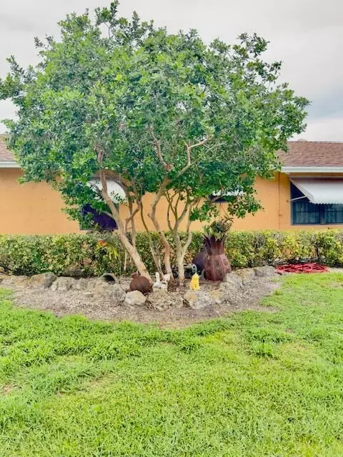 4801 SEdison Ave, Stuart, FL 34997 photo 2