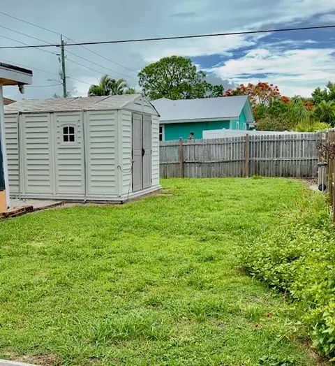4801 SEdison Ave, Stuart, FL 34997 photo 5