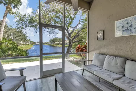 5375 Monterey Cir #B, Delray Beach, FL 33484