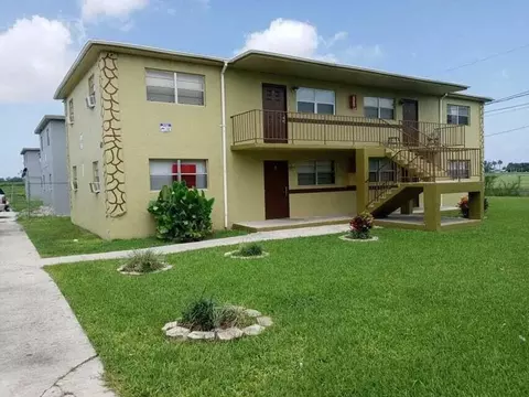 429 N Cocoanut Rd #5, Pahokee, FL 33476