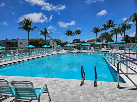 236 Burgundy E #236, Delray Beach, FL 33484 photo 13