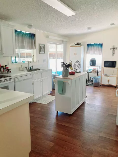 2471 SE 21st Ter, Okeechobee, FL 34974 photo 9