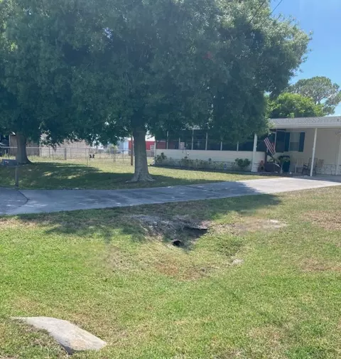 2471 SE 21st Ter, Okeechobee, FL 34974 photo 3