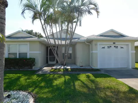 5943 Alexandria Cir, Fort Pierce, FL 34982