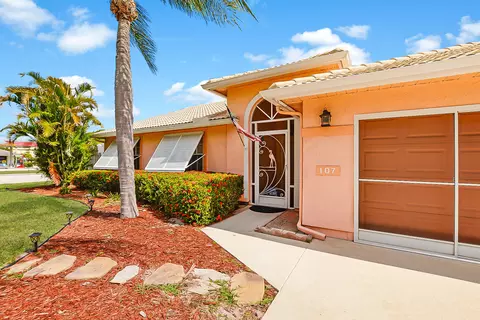 107 NE Royce Ave, Port Saint Lucie, FL 34983