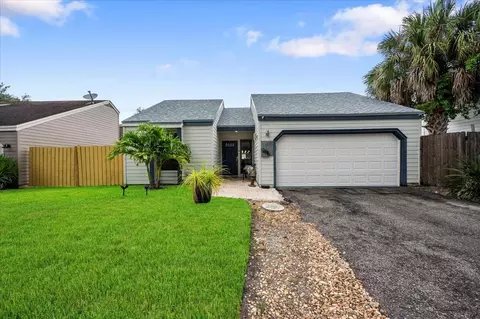 475 Sweet Wood Way, Wellington, FL 33414