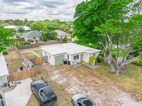 1190 NW 15th St, Stuart, FL 34994 photo 5