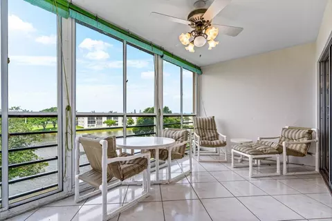 4068 Wolverton D, Boca Raton, FL 33434