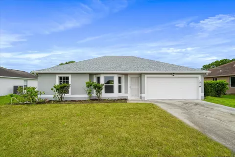 1520 SW Hackensack Ave, Port Saint Lucie, FL 34953