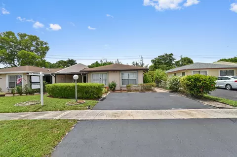 3857 Ace Rd W, Lake Worth, FL 33467