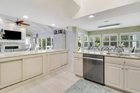 6372 197th Pl N, Jupiter, FL 33458 photo 17