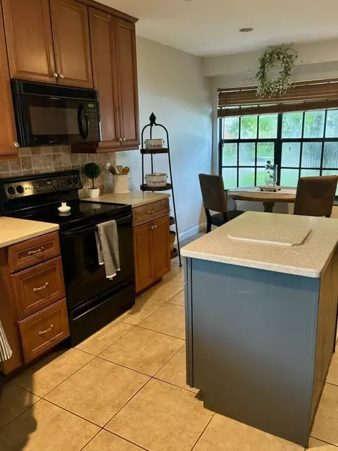 1225 Ute St, Jupiter, FL 33458 photo 8