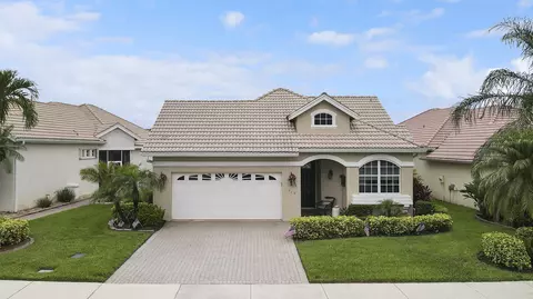 719 SW Aruba Bay, Port Saint Lucie, FL 34986