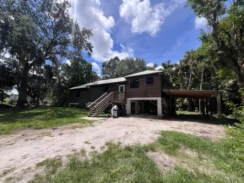 1756 SW Ranch Trl, Stuart, FL 34997 photo 2