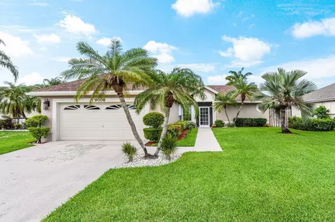 9008 Paragon Way, Boynton Beach, FL 33472