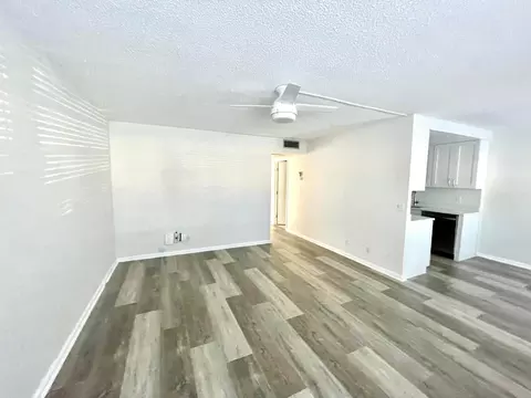 2080 Guildford E #E, Boca Raton, FL 33434 photo 8