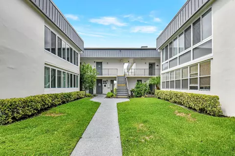 571 Piedmont L, Delray Beach, FL 33484