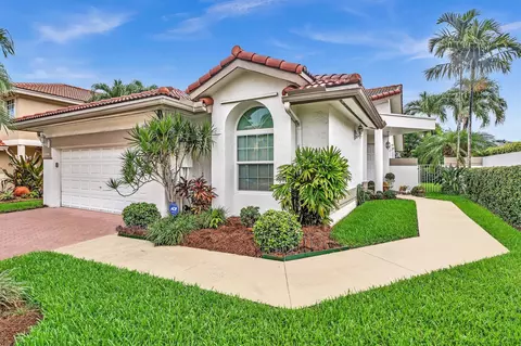 2101 NW 99 Ave, Pembroke Pines, FL 33024